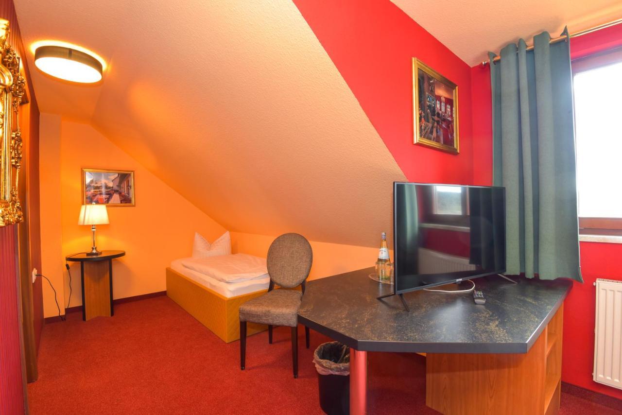 Riverdam Boutique Hotel 伊尔梅瑙 外观 照片